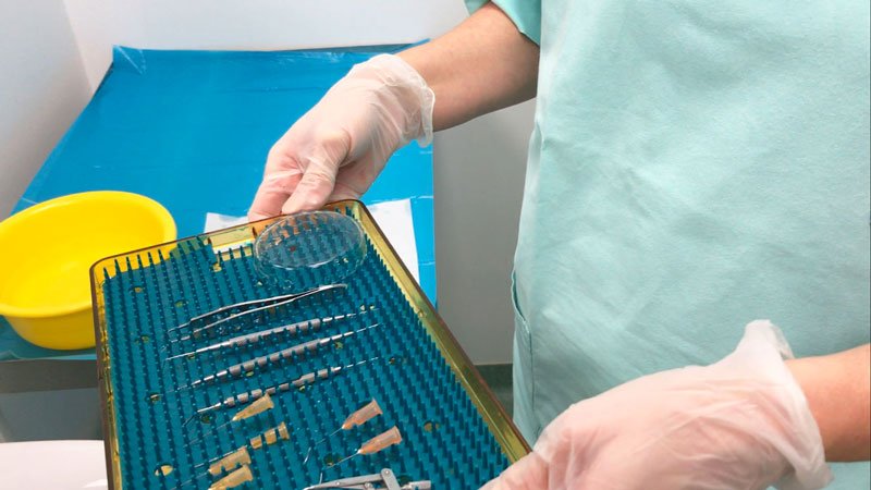 Sterilizácia operačných nástrojom a operačného príslušenstva
